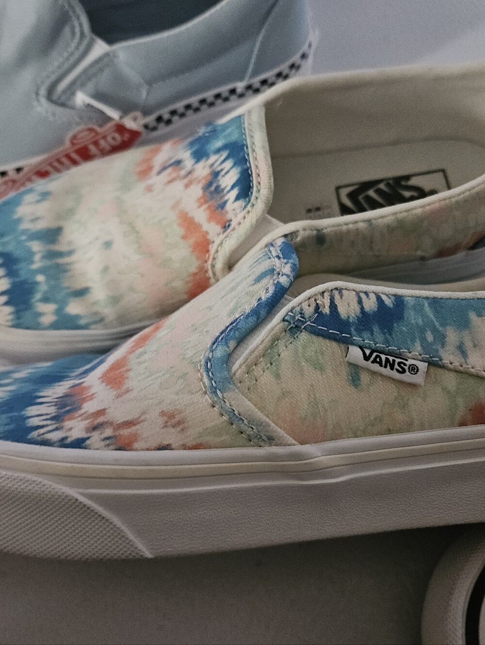 Womens VANS size 7.5 (3 Different Pairs) - Picture 6 of 10